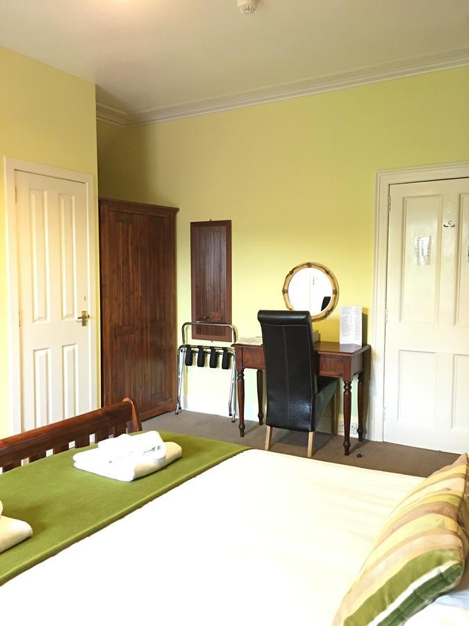 Linsmohr Hotel Pitmedden Bagian luar foto